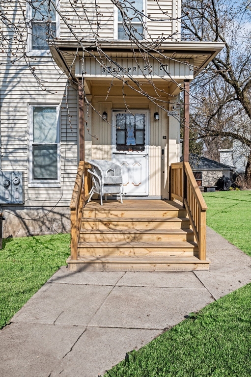 83 S Prospect St