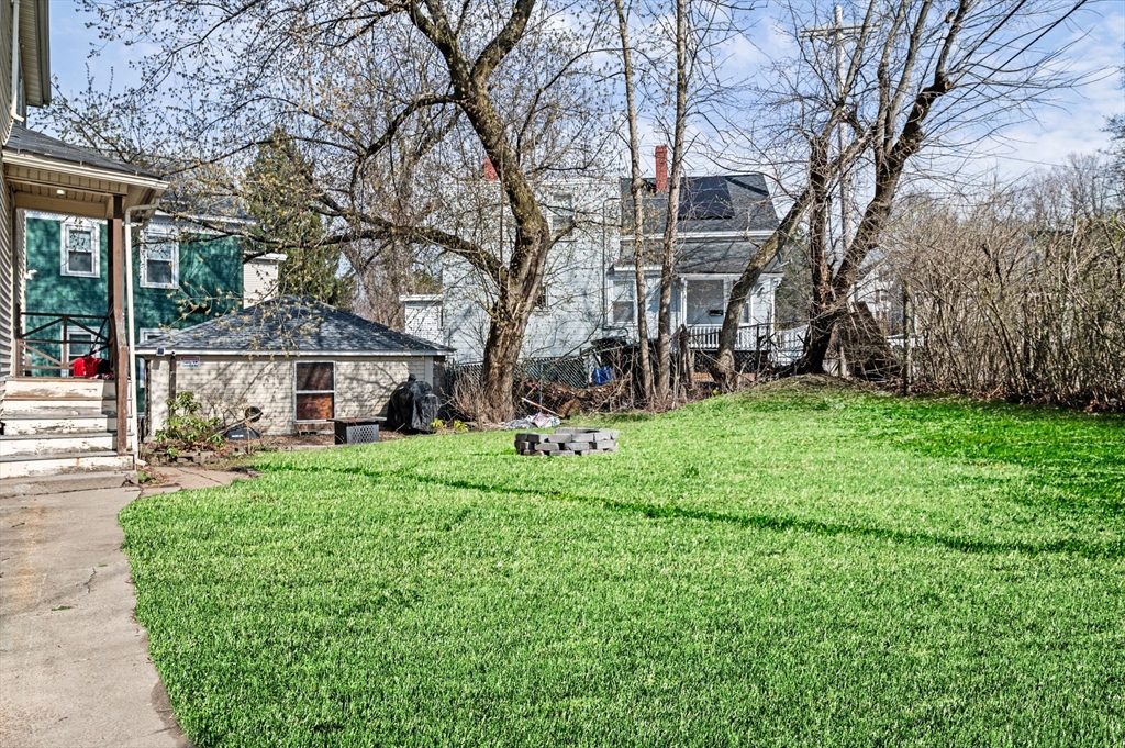 83 S Prospect St