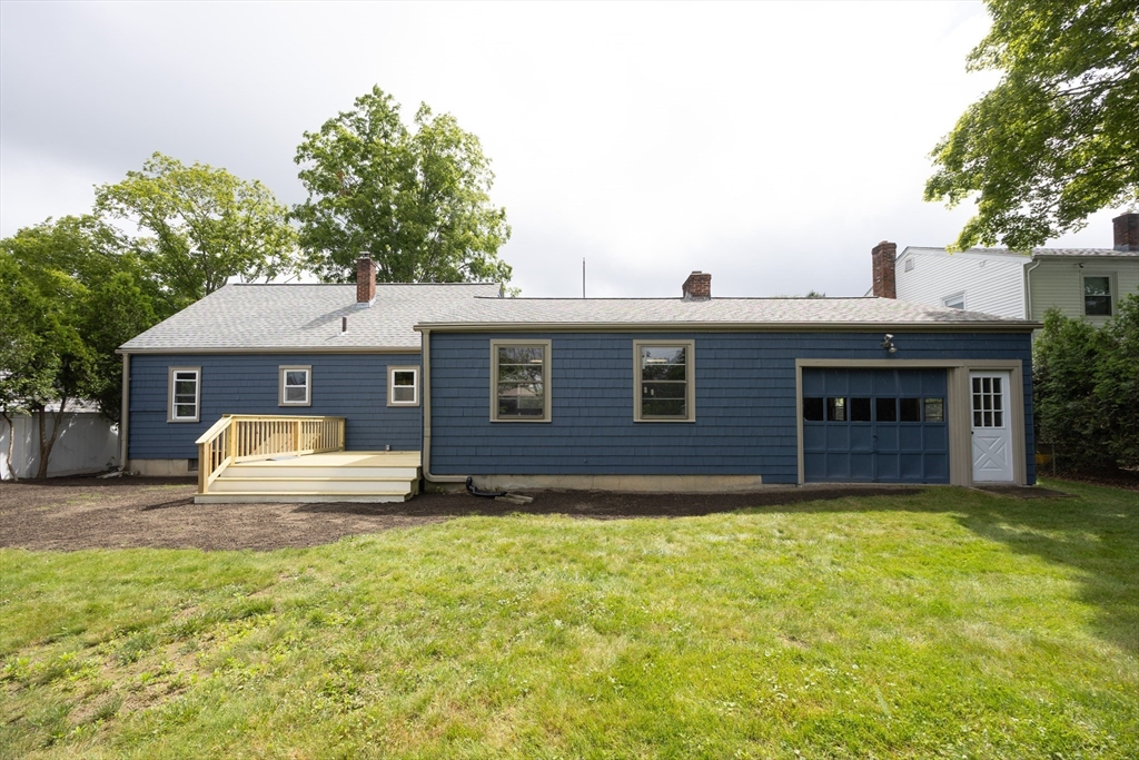 23 Crescent Ave