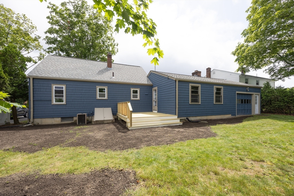 23 Crescent Ave