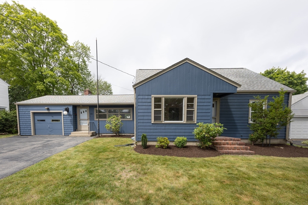23 Crescent Ave