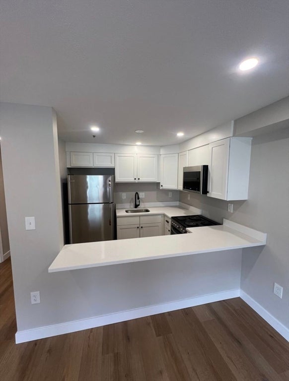 7 Oak St #1, Peabody, MA, 7 Oak St #1, Peabody, MA Photo #3