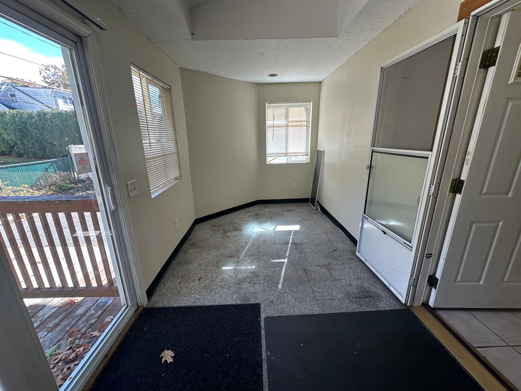42 Ernest Ave, Worcester, MA Photo #37