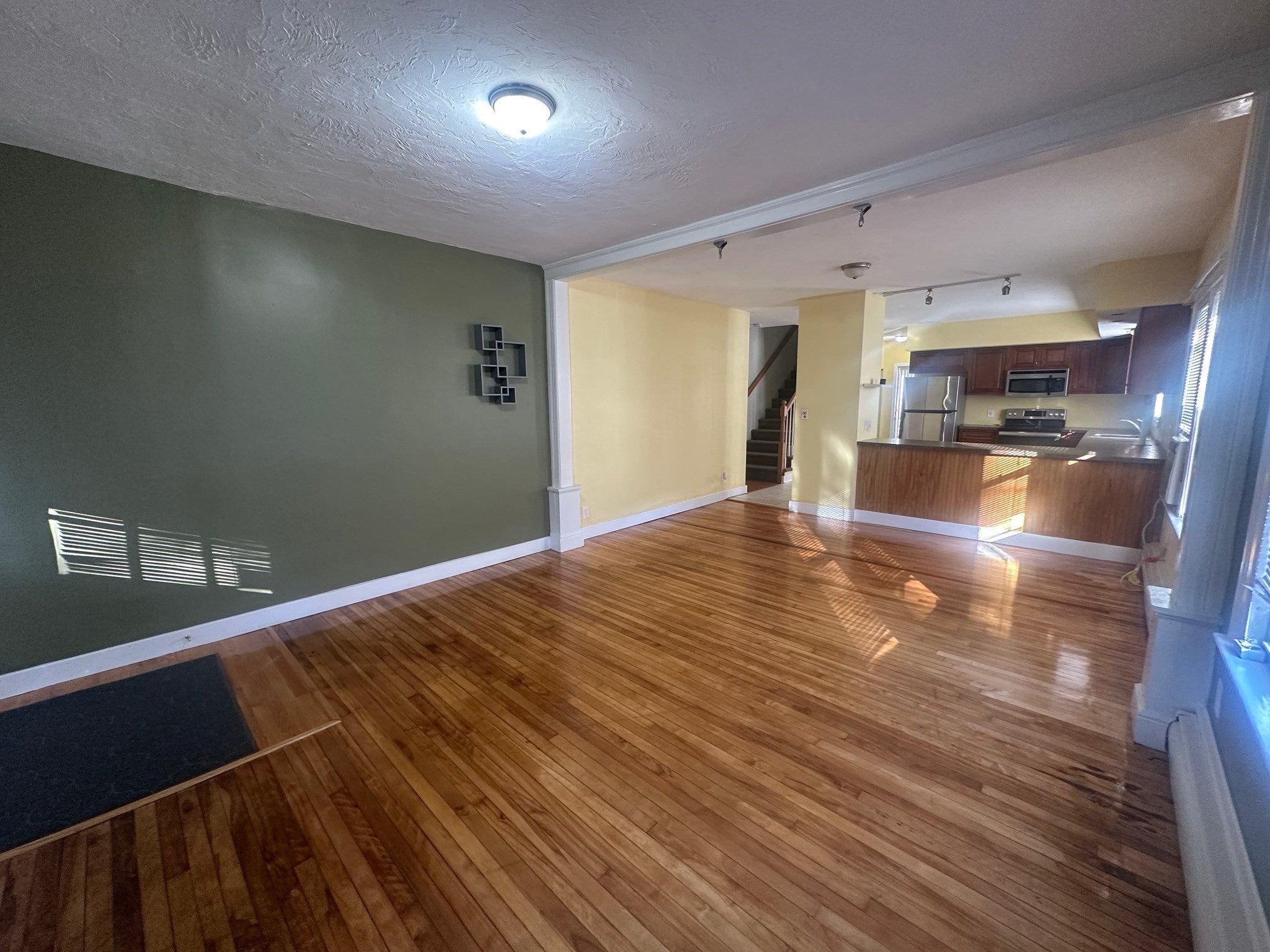 42 Ernest Ave, Worcester, MA Photo #10