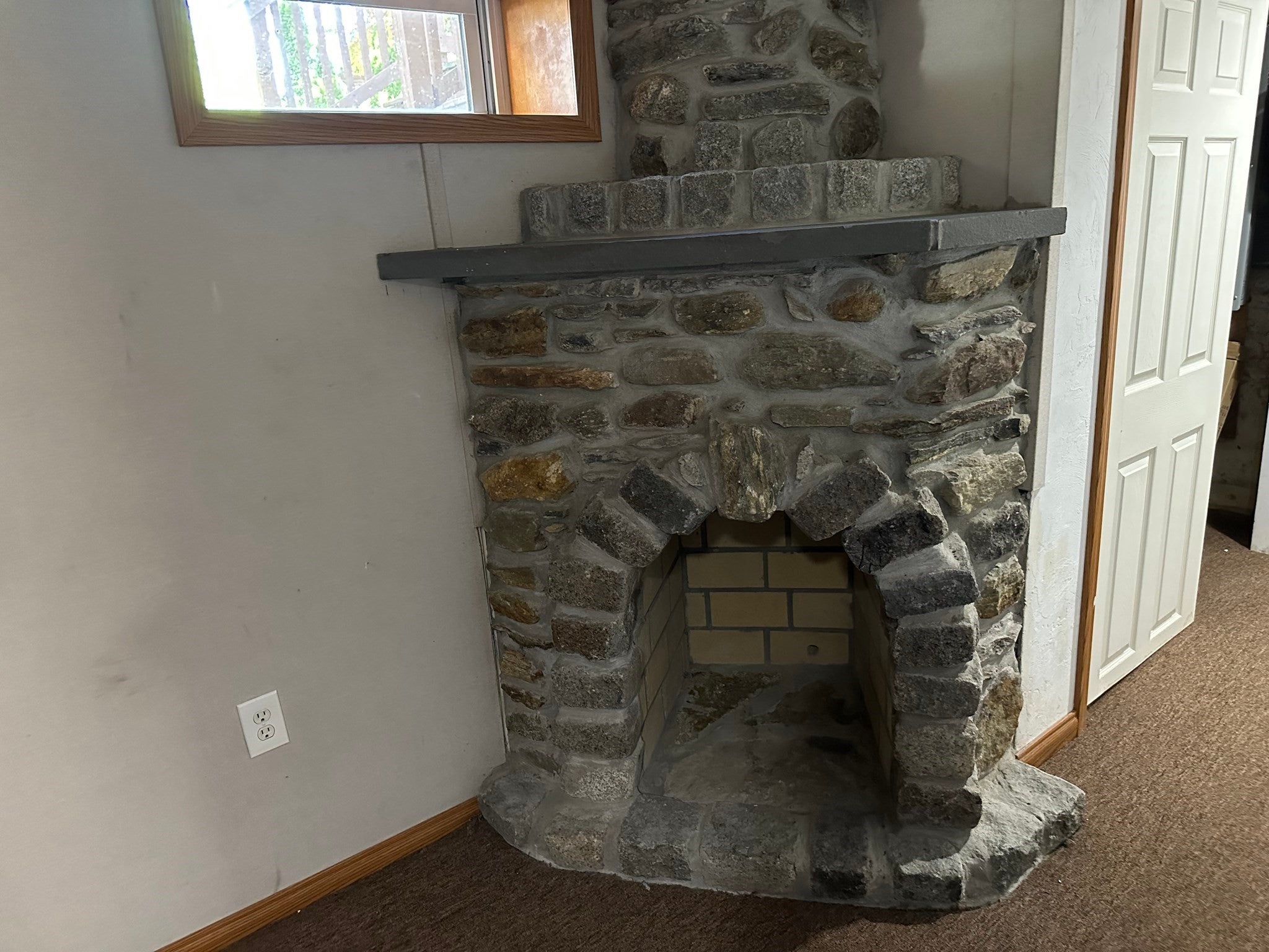 42 Ernest Ave, Worcester, MA Photo #36