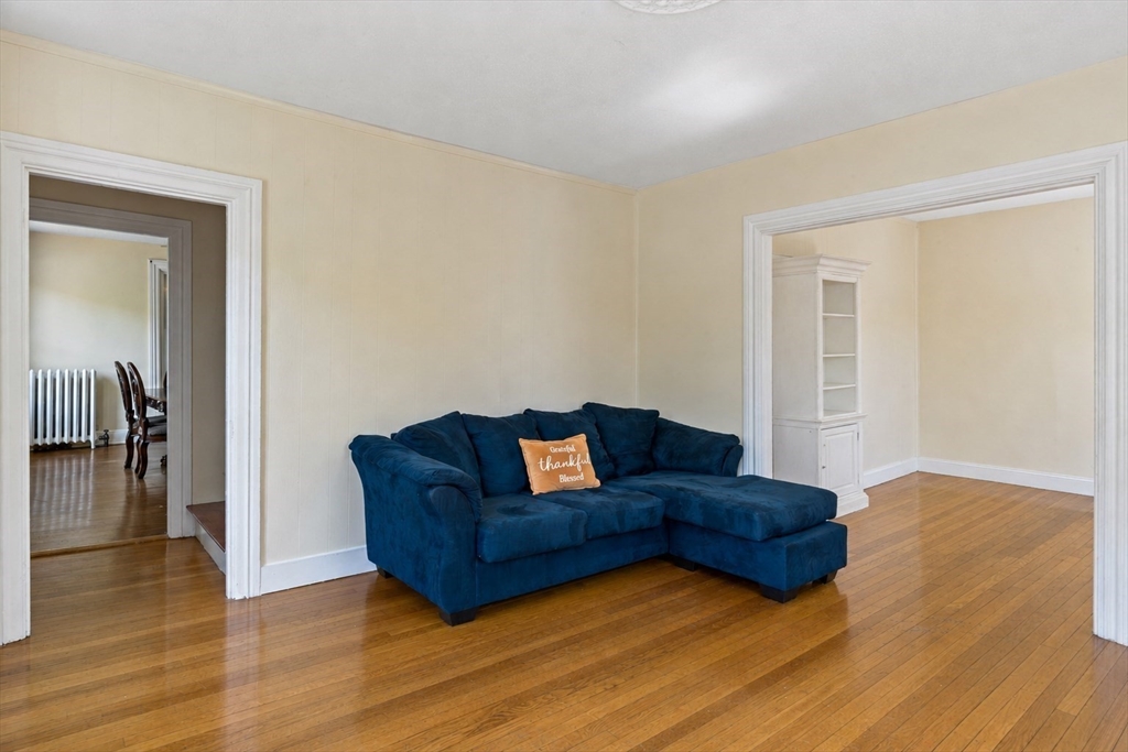 338 Elm St