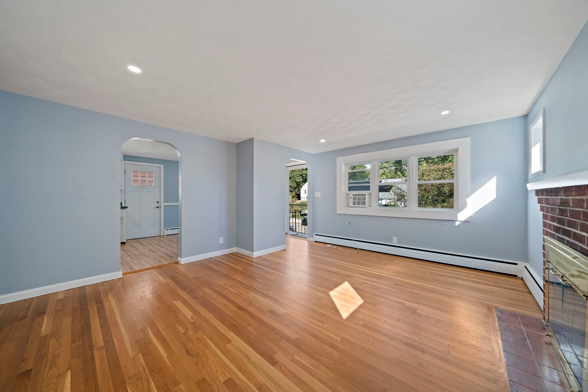 28 Auriga St