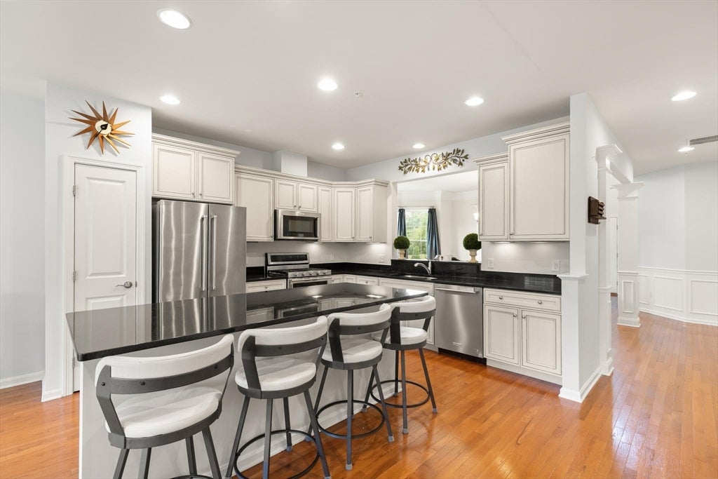 6 Dogwood Way #6, Hopkinton, MA, 6 Dogwood Way #6, Hopkinton, MA Photo #8