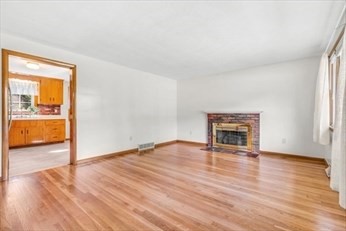 27 Westboro Rd