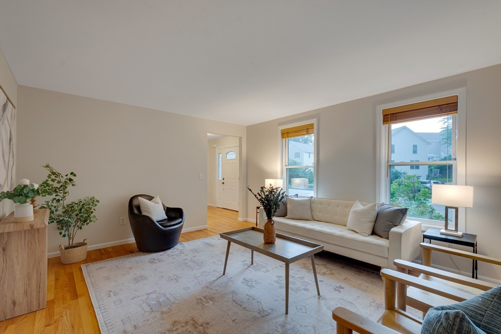 11 Williams Cir
