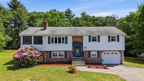 Photo of 55 Burnham Rd, Billerica, MA 01862 (MLS # 73530613)