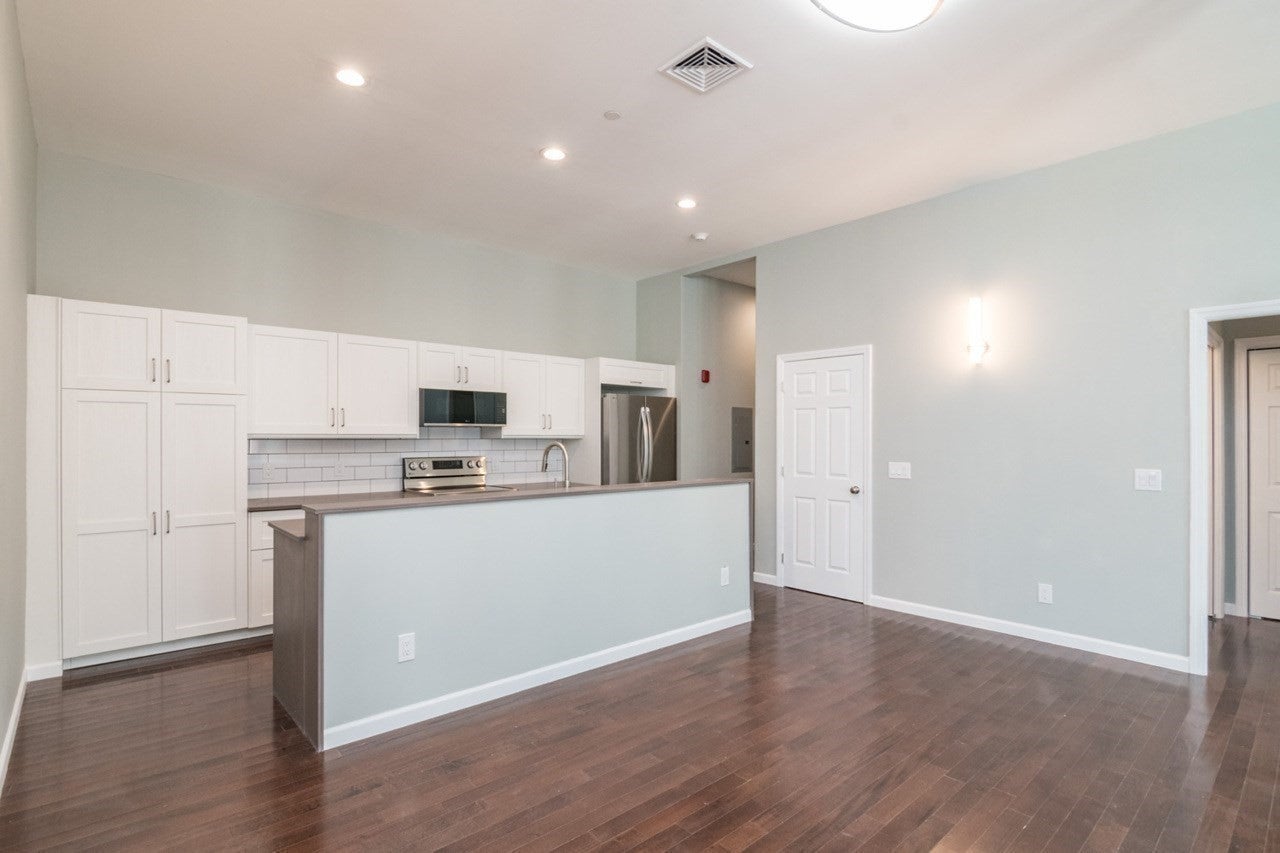 27 Bardwell St #3, South Hadley, MA, 27 Bardwell St #3, South Hadley, MA Photo #4
