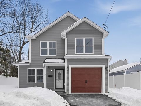 12 Benham Street Worcester MA 01604