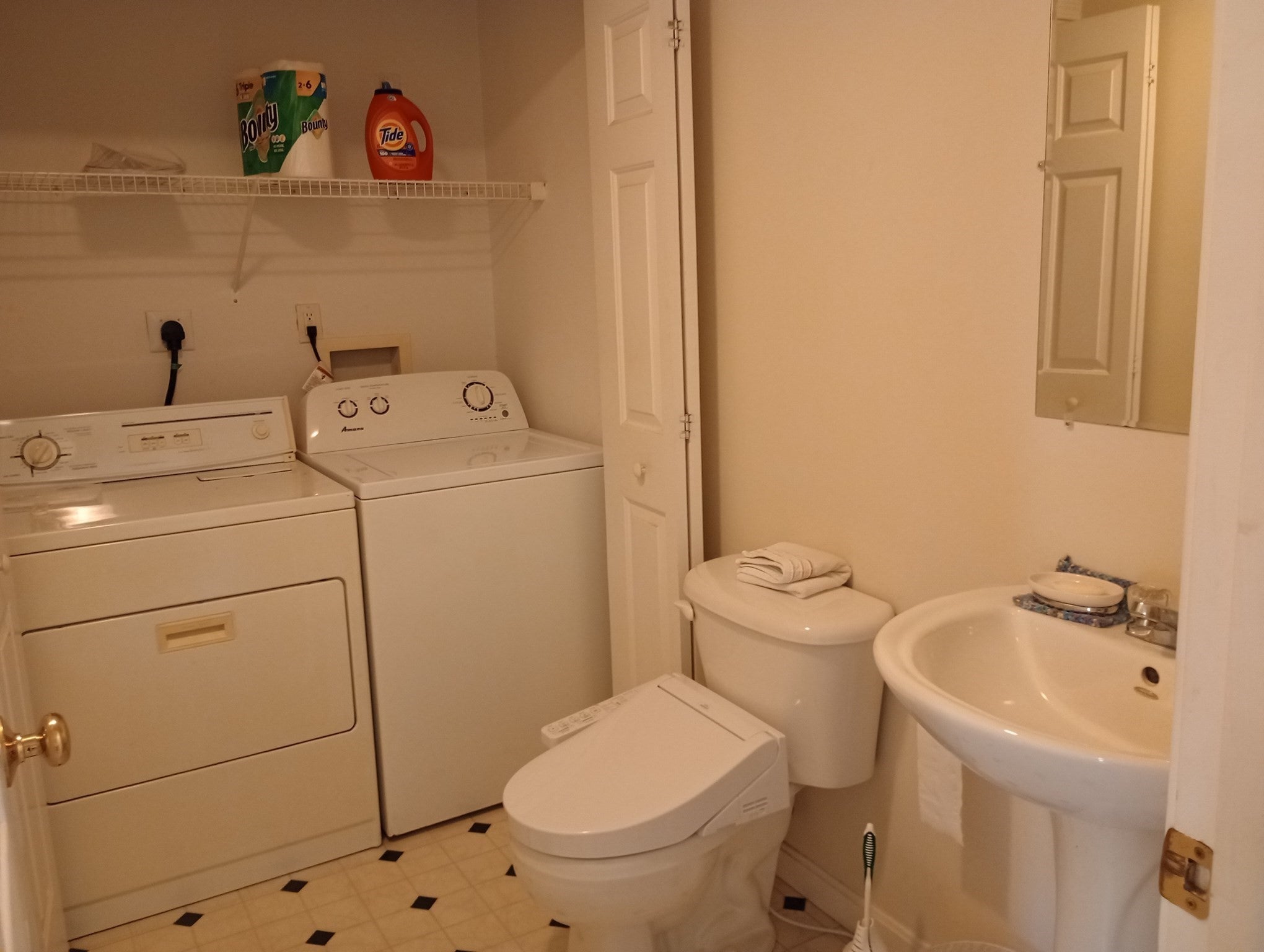 8 Old Mill Ln 8