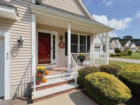 40 Lawrence Dr 40 Franklin MA 02038