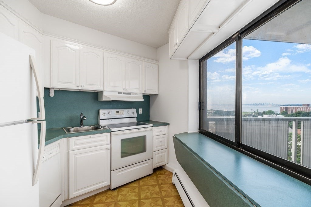 300 Lynn Shore Dr #1001, Lynn, MA, 300 Lynn Shore Dr #1001, Lynn, MA Photo #14