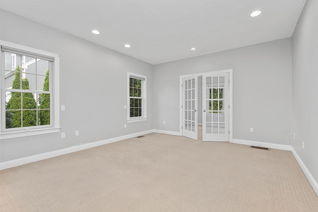 1 Neff Dr, Foxboro, MA, 1 Neff Dr, Foxboro, MA Photo #27