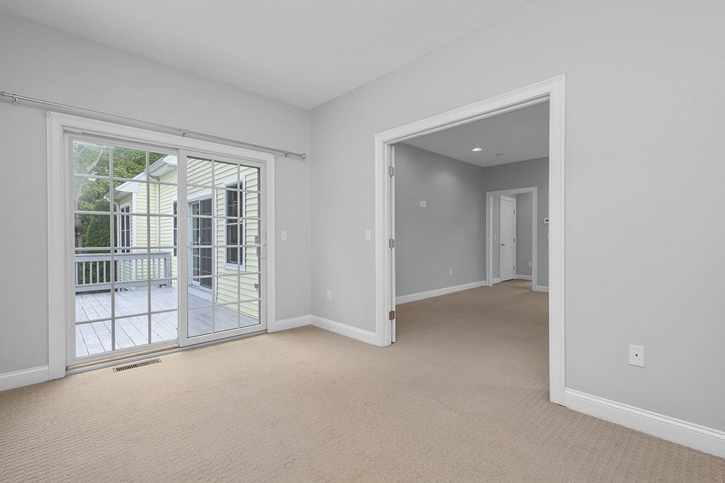 1 Neff Dr, Foxboro, MA, 1 Neff Dr, Foxboro, MA Photo #31
