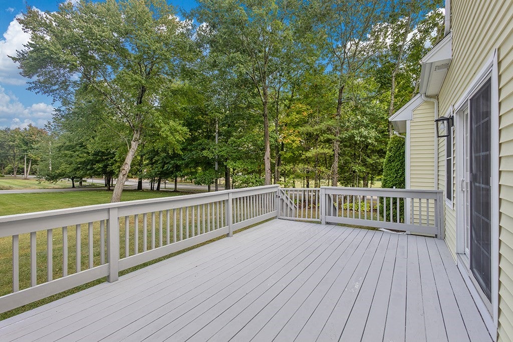 1 Neff Dr, Foxboro, MA, 1 Neff Dr, Foxboro, MA Photo #8