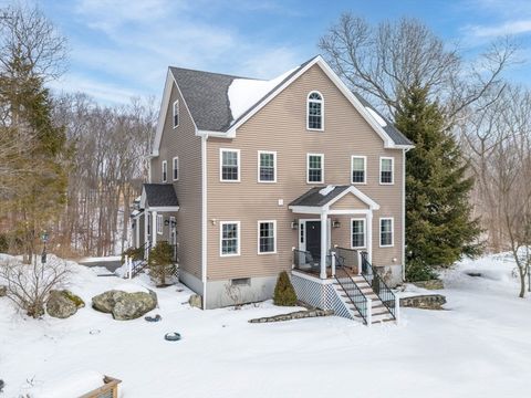 69 Pearson Dr Newbury MA 01922