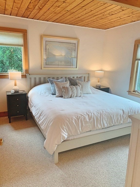 24 Columbia Way, Newbury, MA Photo #12