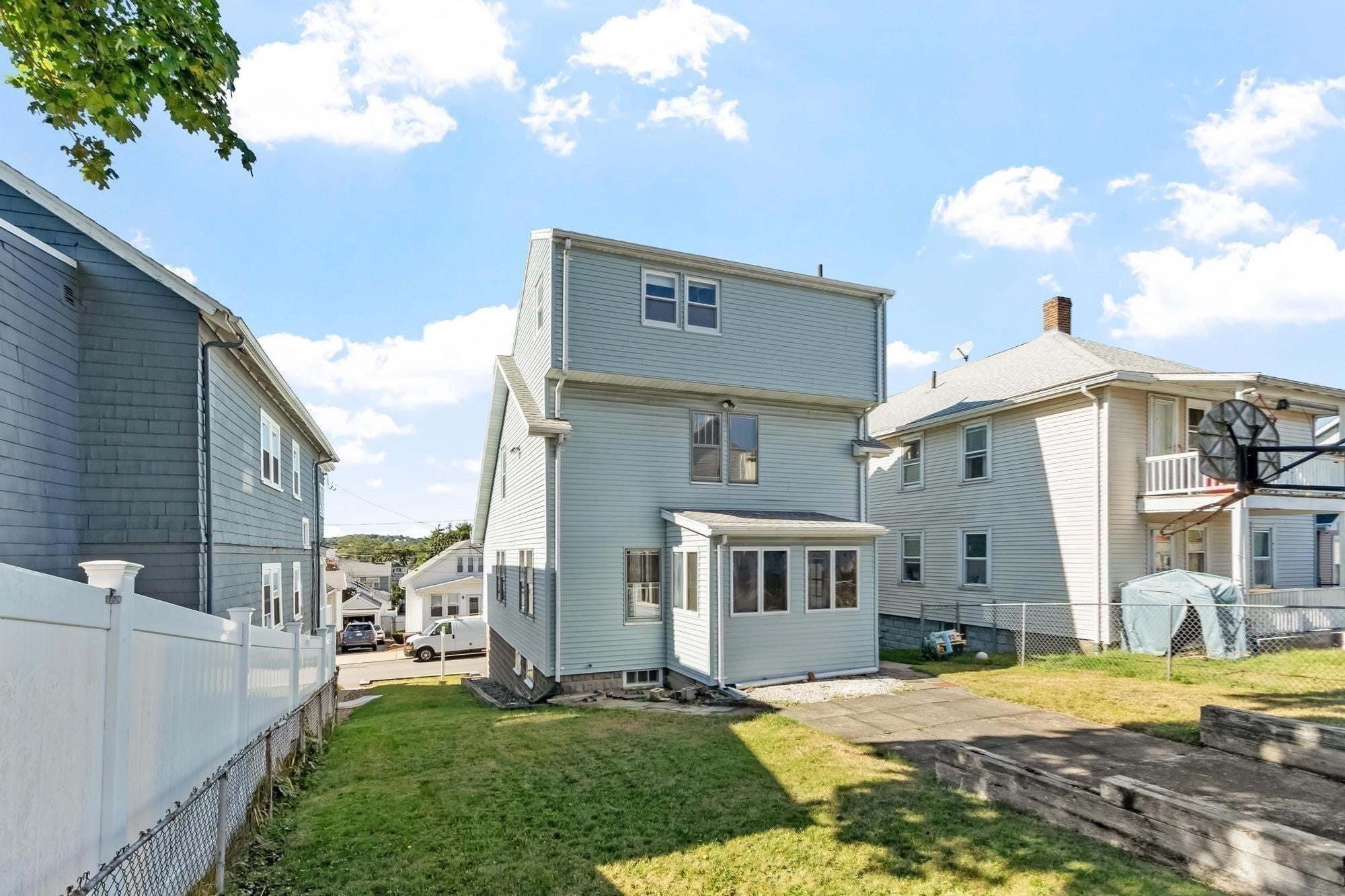65 Albion Street, Everett, MA Photo #28