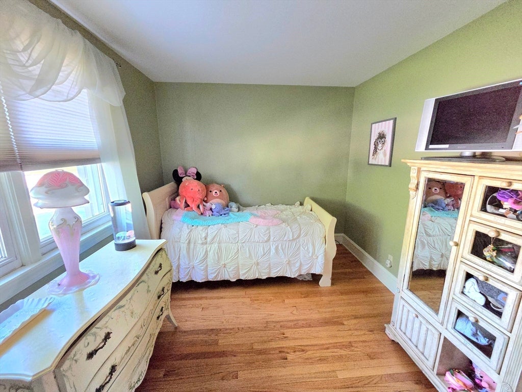 1015 Madison St, Fall River, MA Photo #27