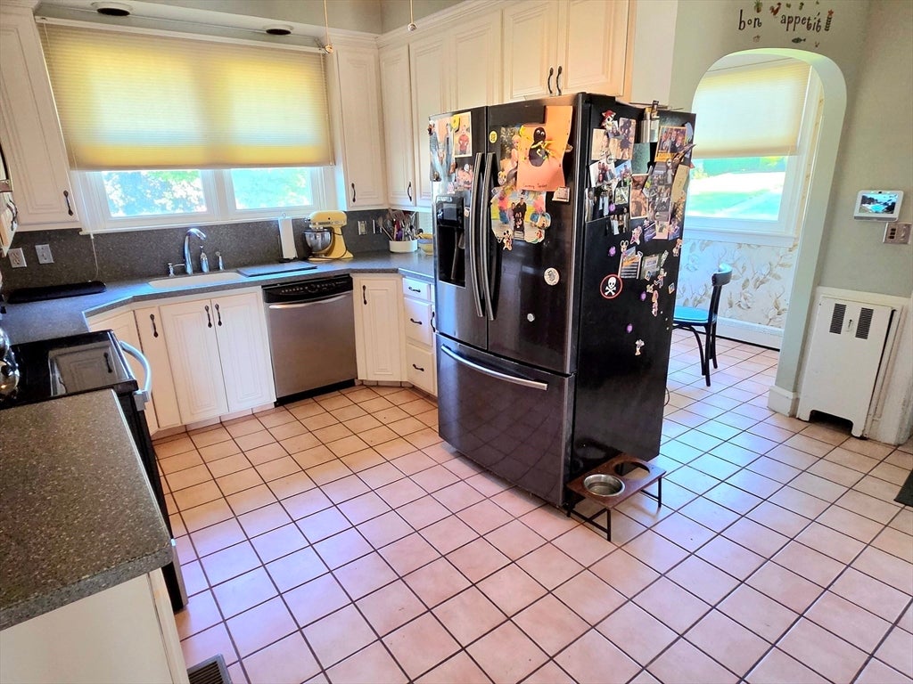 1015 Madison St, Fall River, MA Photo #20