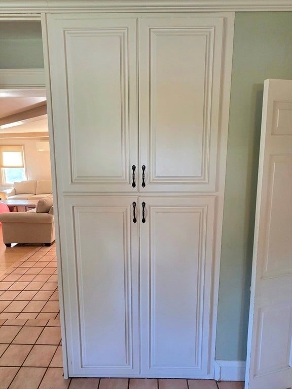 1015 Madison St, Fall River, MA Photo #22