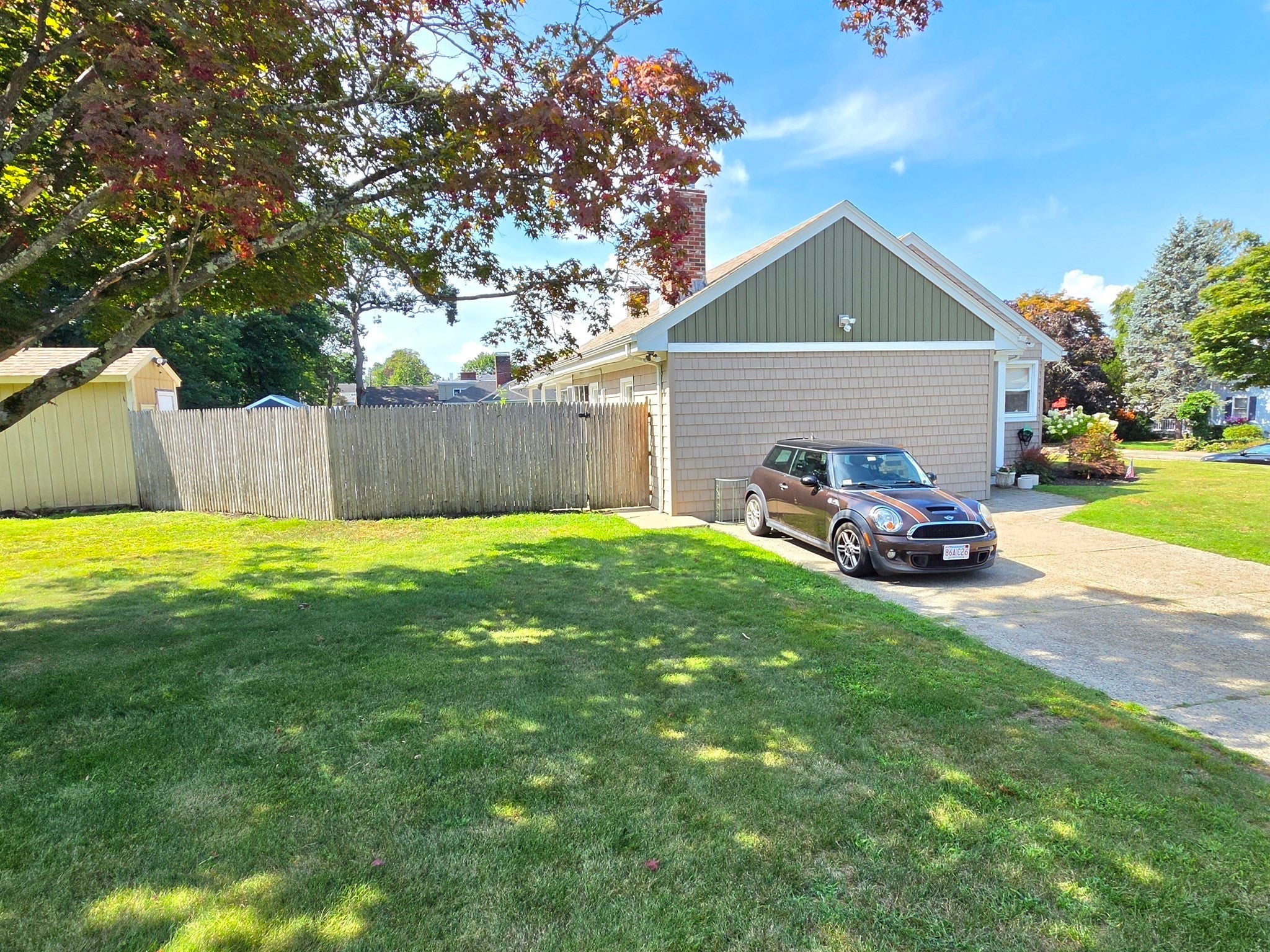 1015 Madison St, Fall River, MA, 1015 Madison St, Fall River, MA Photo #38