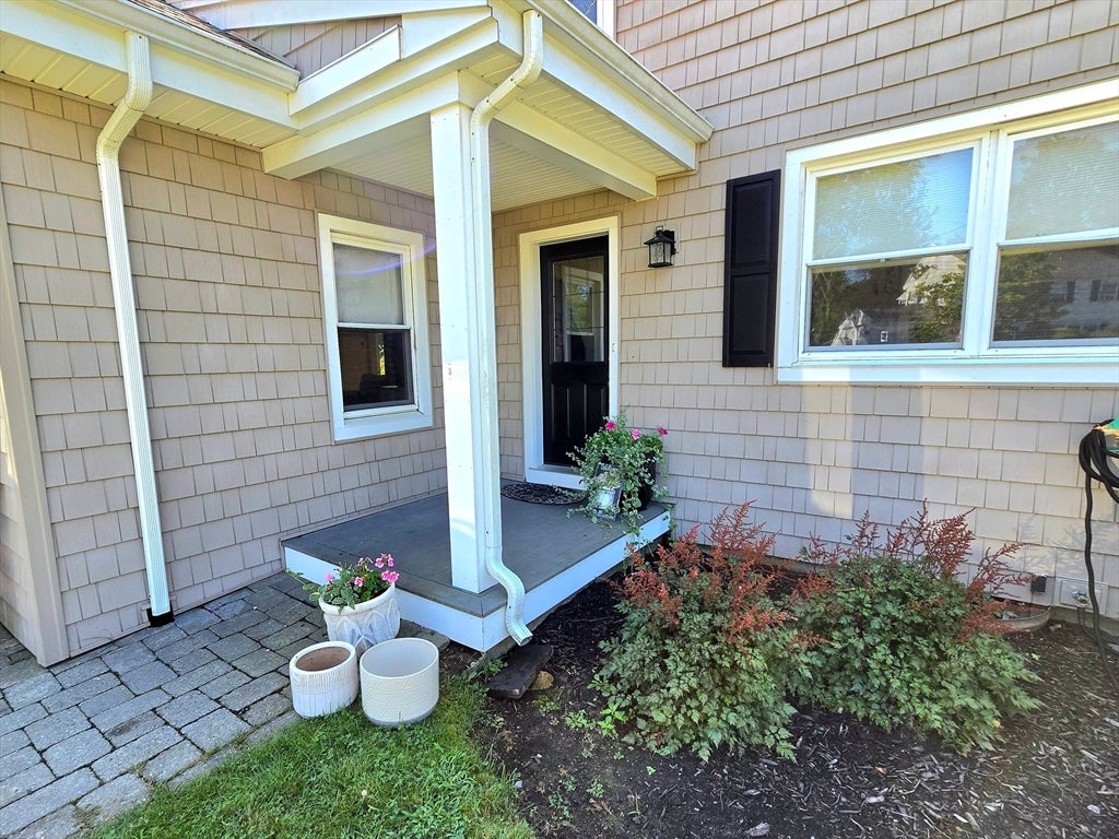 1015 Madison St, Fall River, MA Photo #38