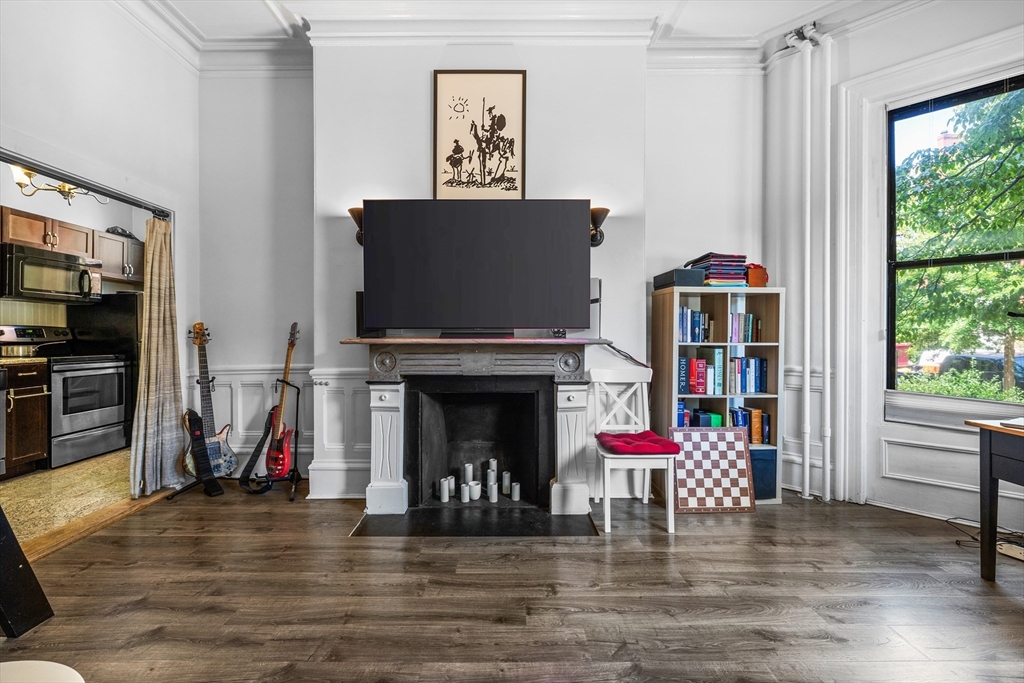 364 Marlborough St. 1