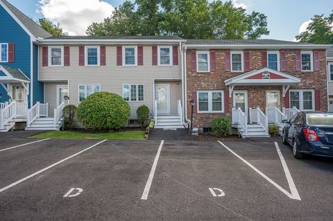 51 Fox Meadow Rd C Leominster MA 01453