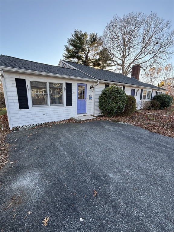 74 Hillside Ave