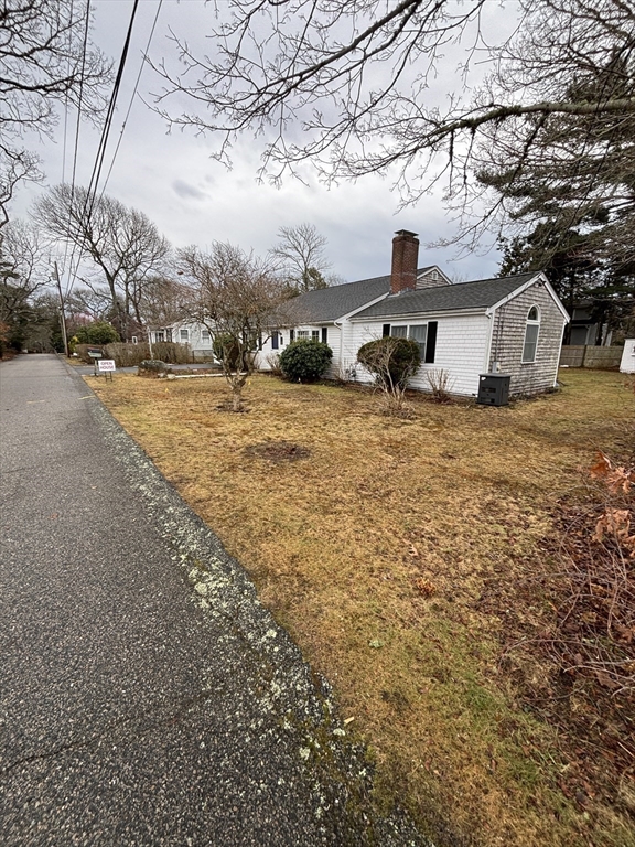 74 Hillside Ave
