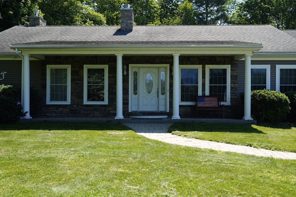 895 Dennison Dr