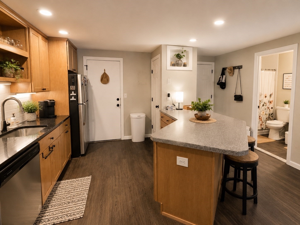 655 W Lowell Ave #12, Haverhill, MA Photo #4