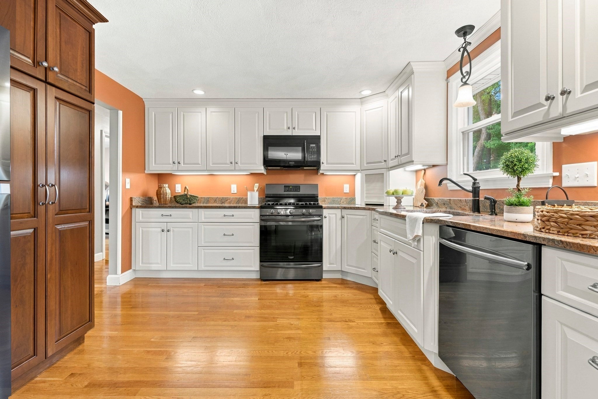 115 Quincy Rd, Tewksbury, MA, 115 Quincy Rd, Tewksbury, MA Photo #9