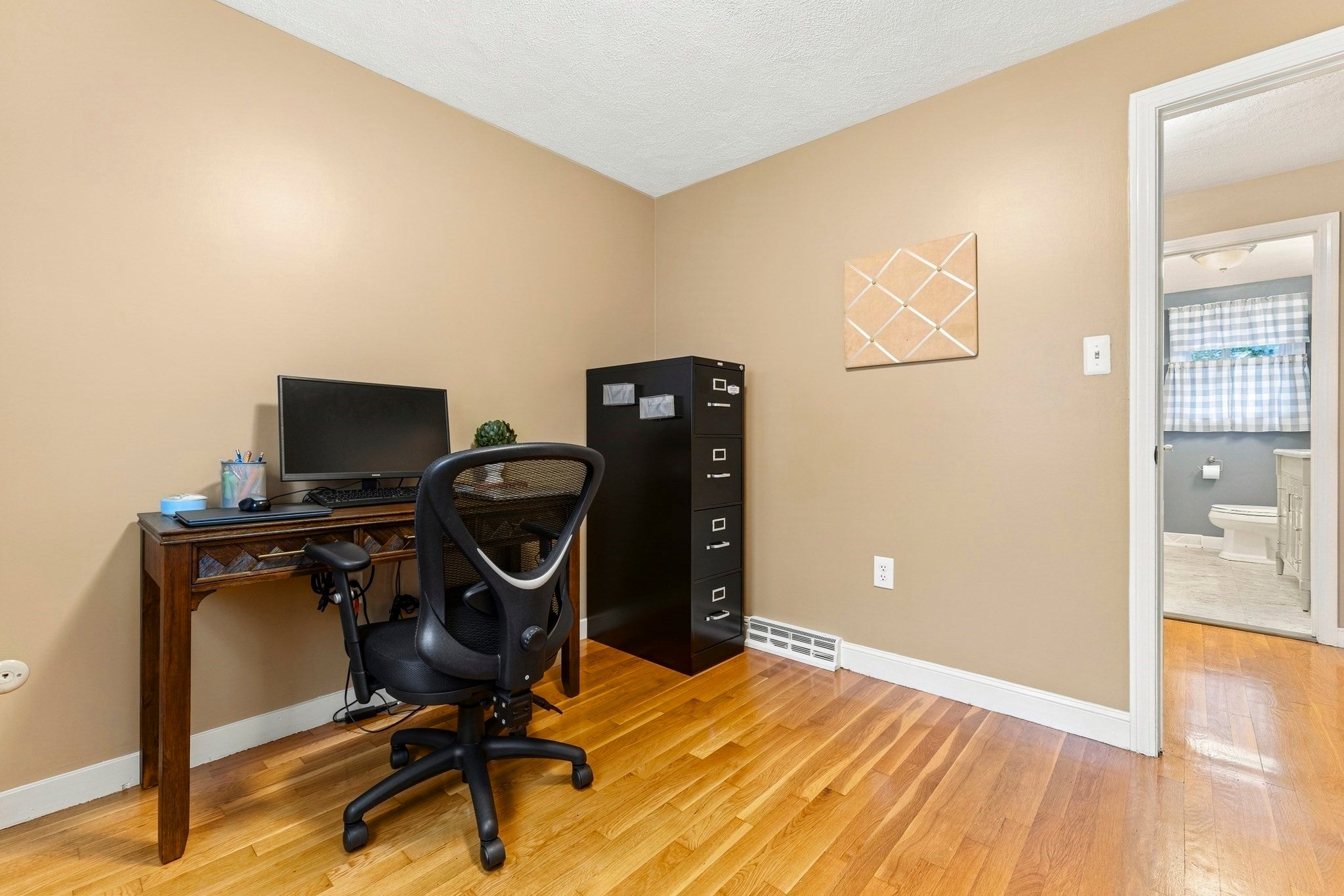 115 Quincy Rd, Tewksbury, MA, 115 Quincy Rd, Tewksbury, MA Photo #17