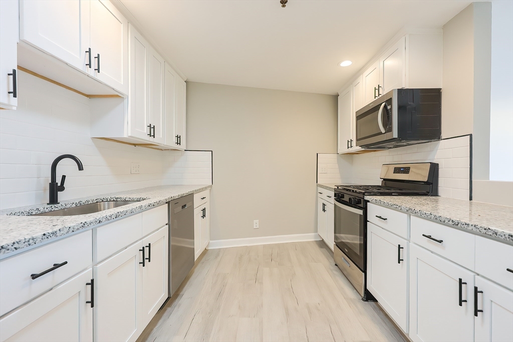 348 Rantoul Street 202