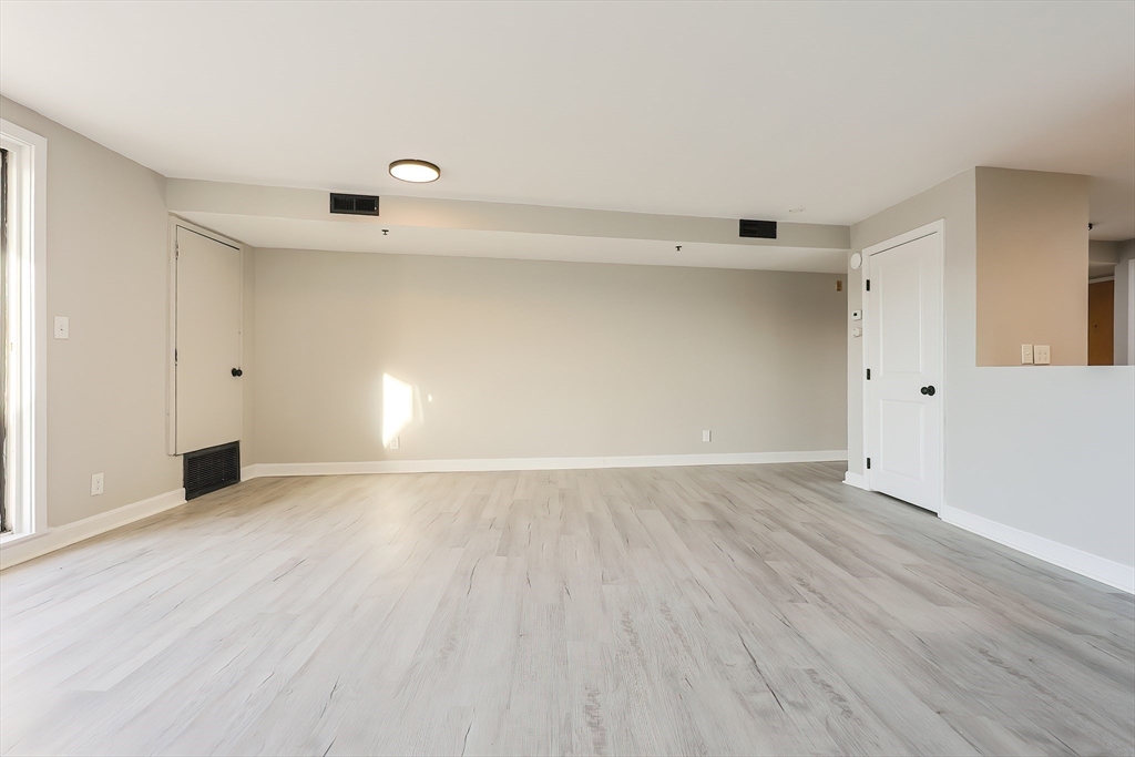348 Rantoul Street #202, Beverly, MA, 348 Rantoul Street #202, Beverly, MA Photo #20