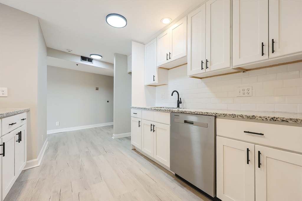 348 Rantoul Street #202, Beverly, MA, 348 Rantoul Street #202, Beverly, MA Photo #9
