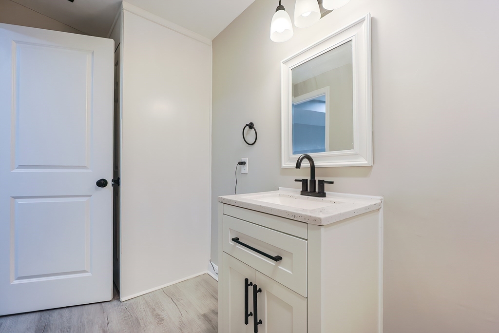 348 Rantoul Street #202, Beverly, MA, 348 Rantoul Street #202, Beverly, MA Photo #26