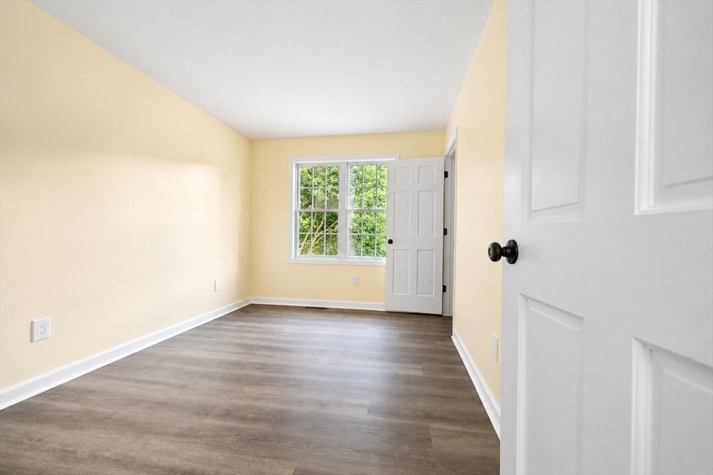 345 Laurel St, Bridgewater, MA, 345 Laurel St, Bridgewater, MA Photo #17