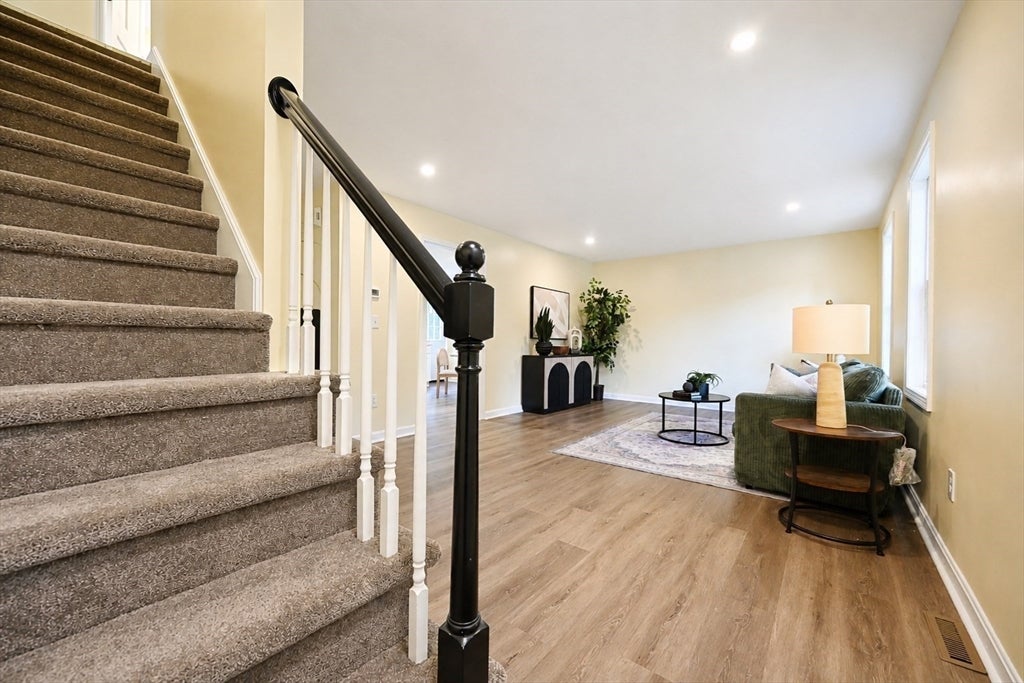 345 Laurel St, Bridgewater, MA, 345 Laurel St, Bridgewater, MA Photo #12