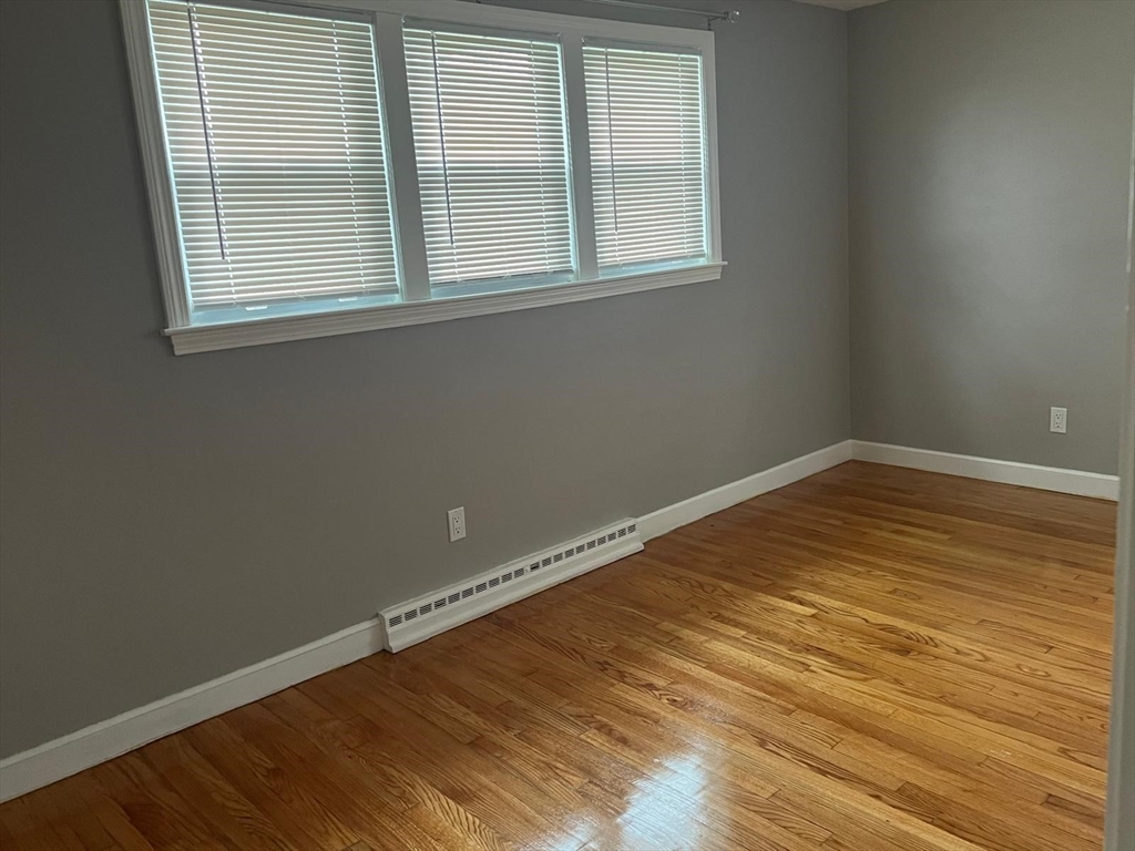 327 Canton St 2