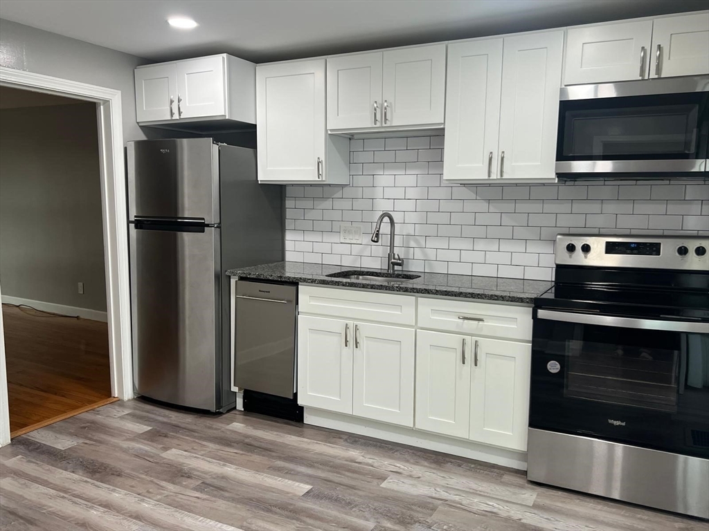 327 Canton St 2