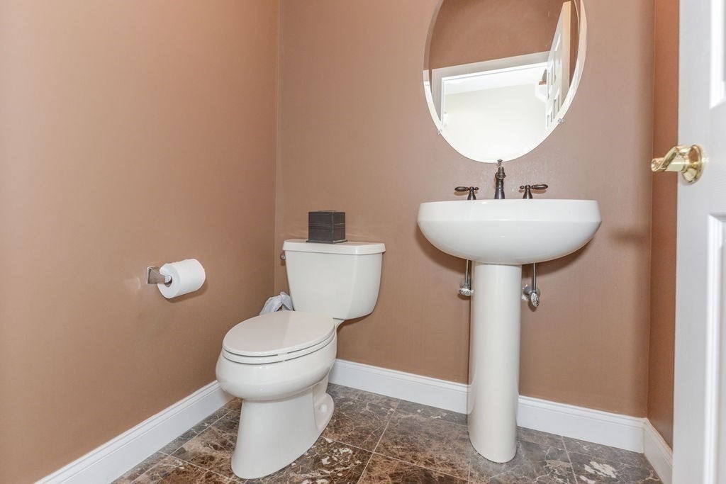 39 Whitehall Way, Bellingham, MA, 39 Whitehall Way, Bellingham, MA Photo #39
