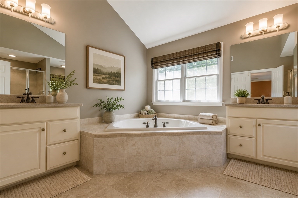 39 Whitehall Way, Bellingham, MA, 39 Whitehall Way, Bellingham, MA Photo #28