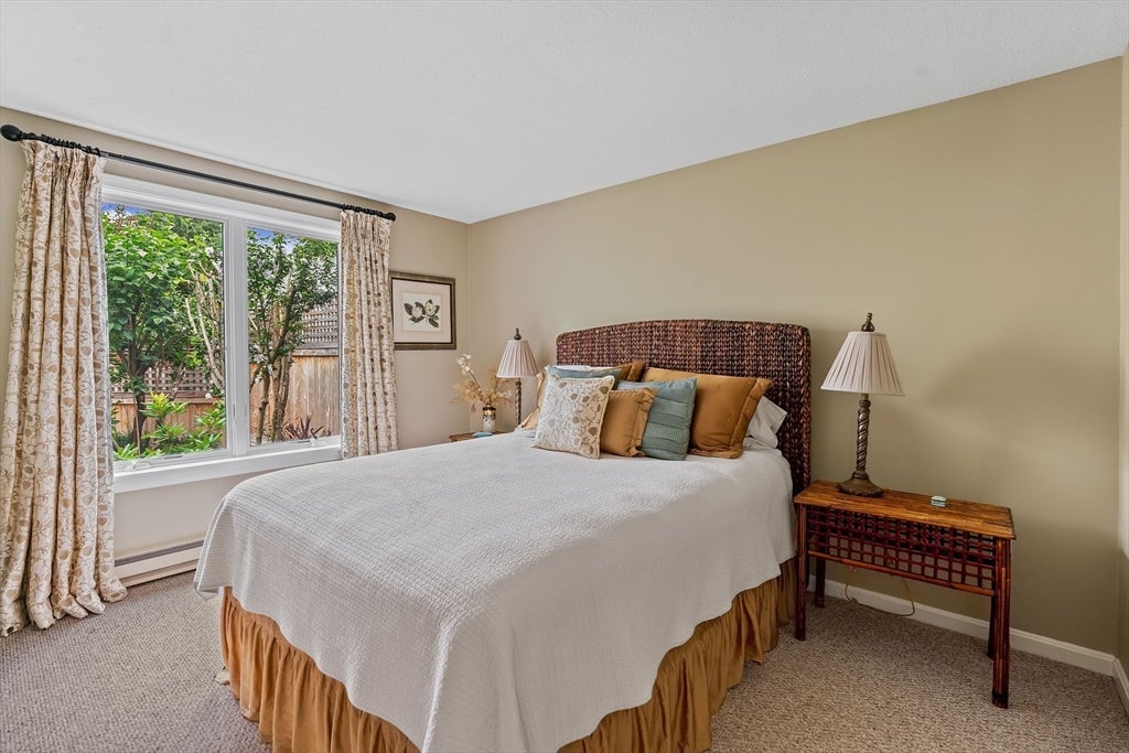 64 Pickwick Way #64, Wayland, MA Photo #10